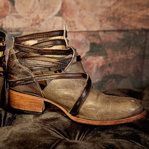 Freebird Stair Boots